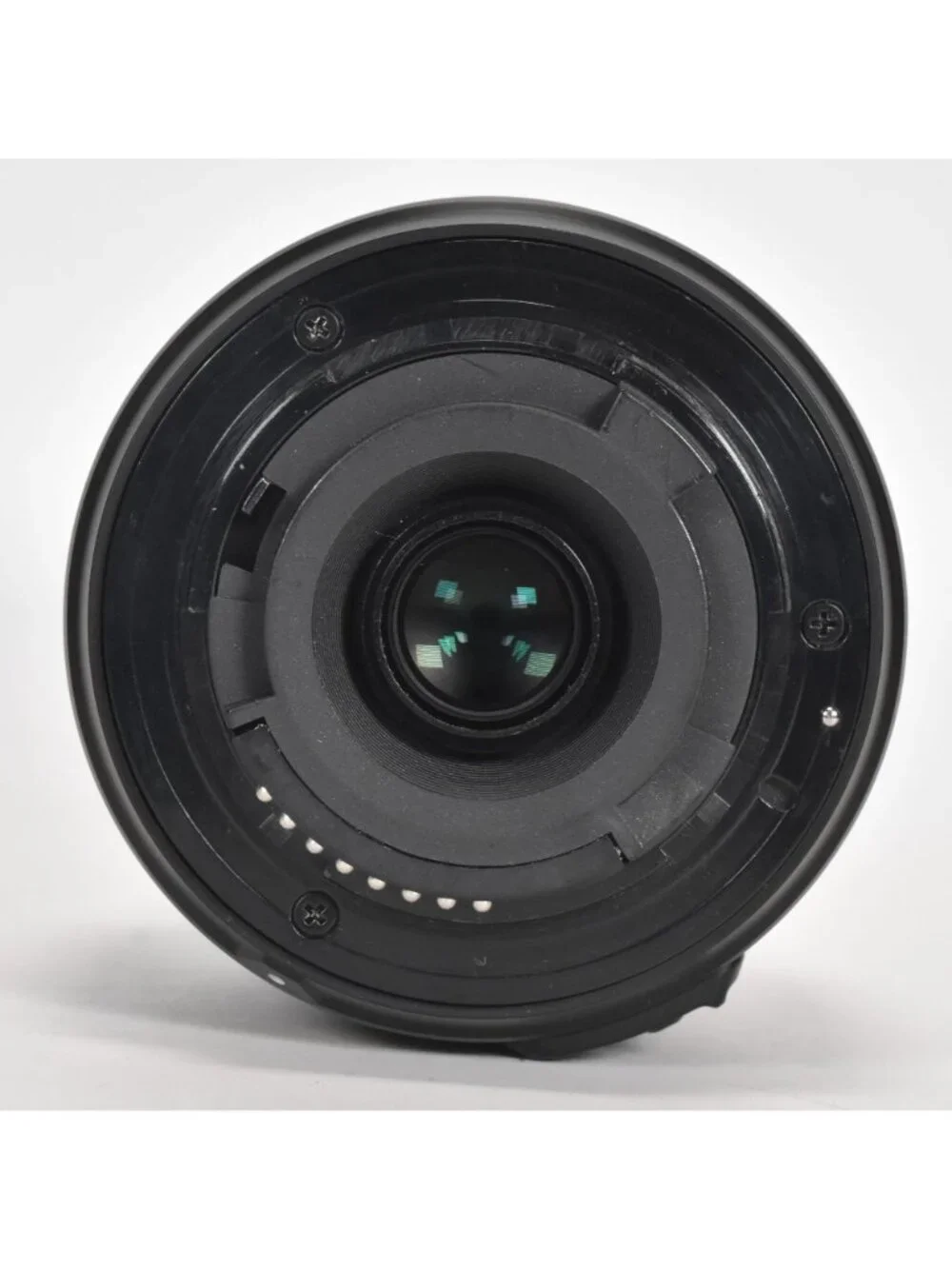 Nikon AF-S DX NIKKOR 55-200mm f/4-5.6G ED Zoom Lens with Bag Mint